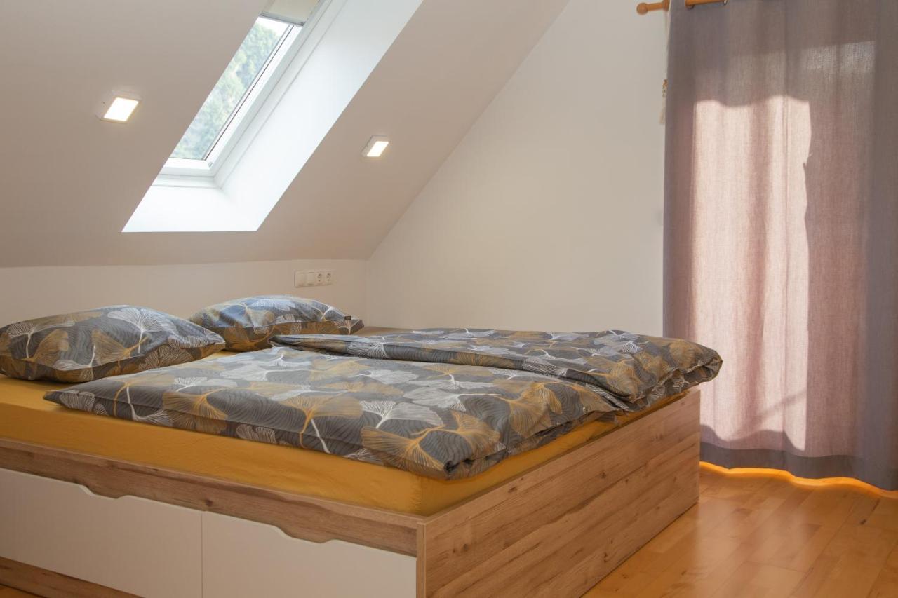 Apartma Erlah Apartment Бохин Екстериор снимка